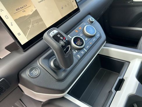 New 2025 Land Rover Defender 130 S image 13