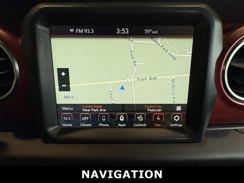 Used 2020 Jeep Gladiator Rubicon AWD/4WD image 17