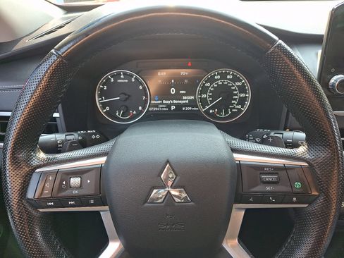 Used 2022 Mitsubishi Outlander SE AWD/4WD image 20
