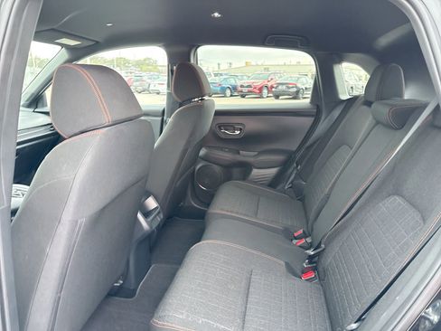 Used 2025 Honda HR-V Sport image 26