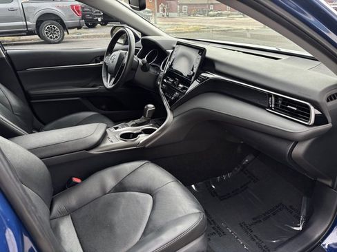 Used 2024 Toyota Camry XLE image 25