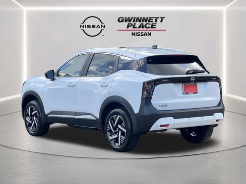 Used 2026 Nissan Kicks SV w/ SV Premium Package FWD image 24