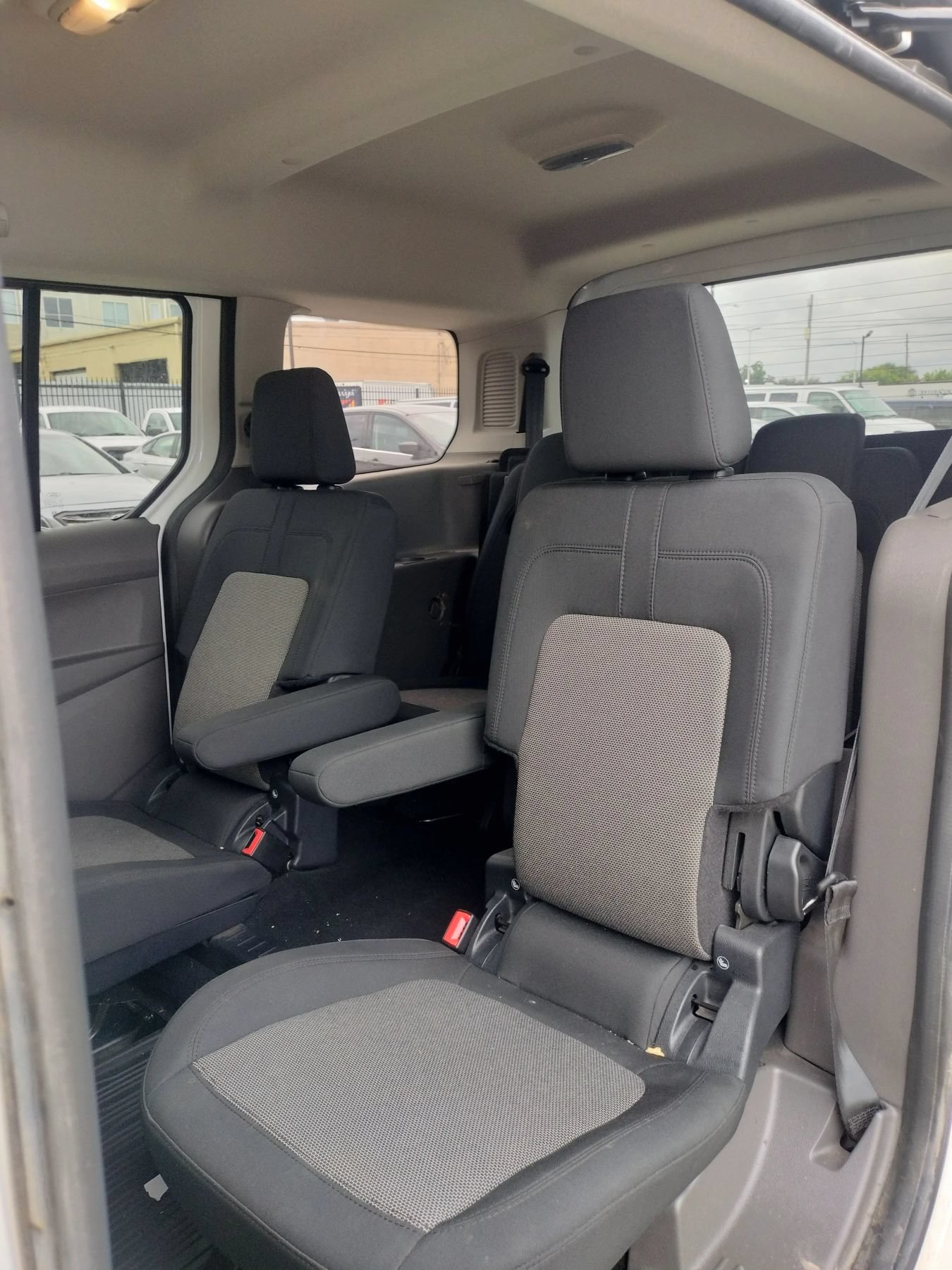 Used 2022 Ford Transit Connect XL FWD image 23