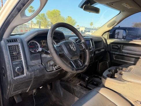Used 2017 RAM 3500 Tradesman w/ Cold Weather Group image 17