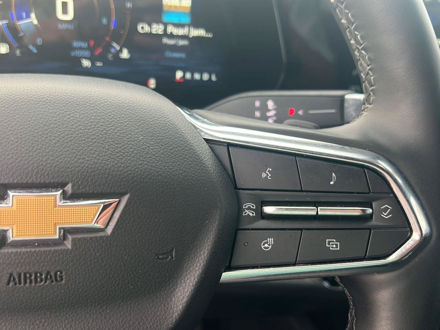 Used 2025 Chevrolet Equinox LT FWD image 21
