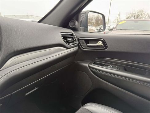 Used 2022 Dodge Durango GT image 33