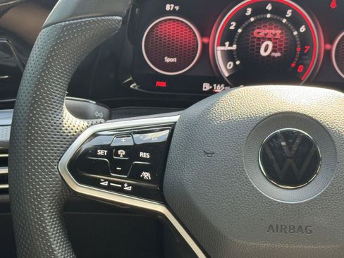 Used 2022 Volkswagen GTI S FWD image 28
