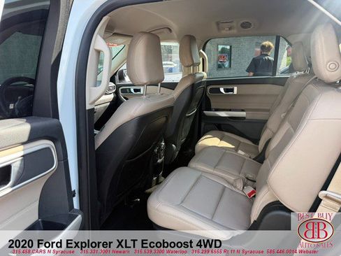 Used 2020 Ford Explorer XLT w/ Equipment Group 202A AWD/4WD image 12