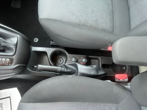 Used 2022 RAM ProMaster City Tradesman FWD image 26