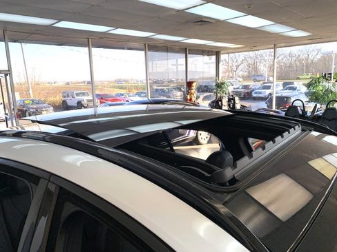 Used 2022 Alfa Romeo Stelvio Sprint image 8