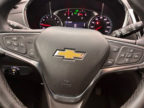 Used 2024 Chevrolet Equinox LT image 20