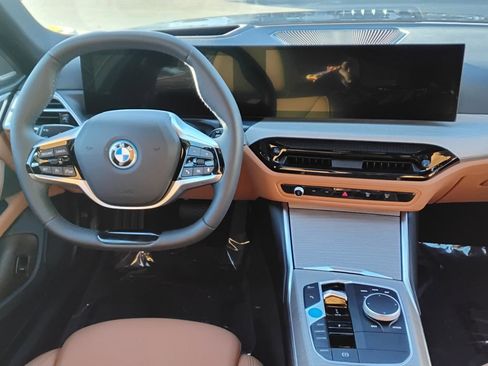 Used 2025 BMW i4 eDrive40 w/ Premium Package image 21