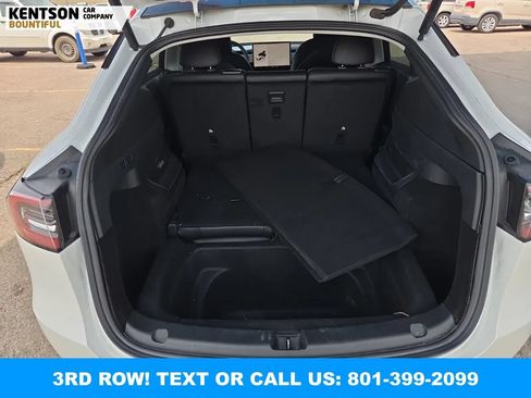 Used 2022 Tesla Model Y Long Range AWD/4WD image 12