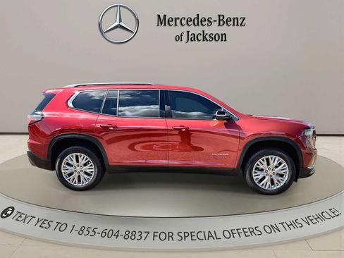 Used 2026 GMC Acadia Elevation w/ Elevation Premium Package FWD image 6
