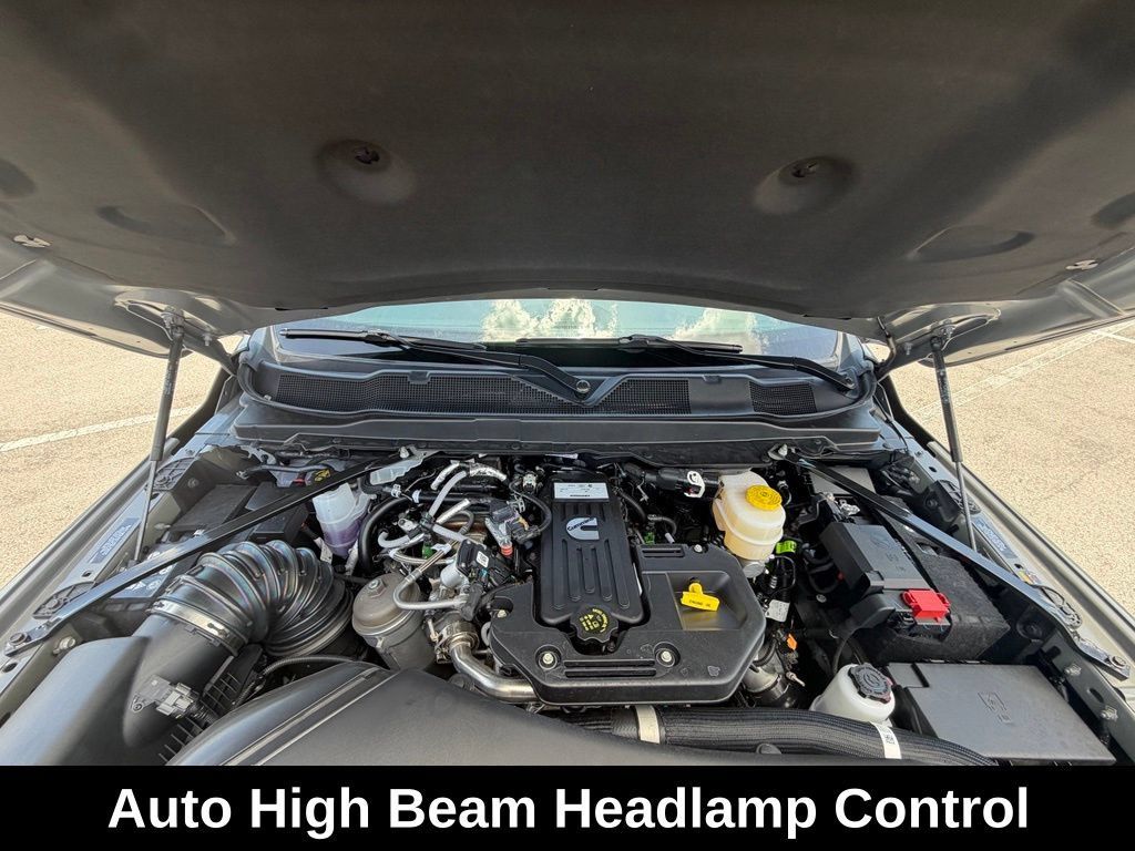 New 2026 RAM 3500 Big Horn AWD/4WD image 38