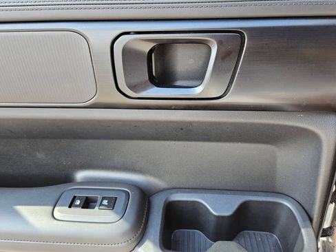 Used 2025 Hyundai Santa Fe Calligraphy image 10