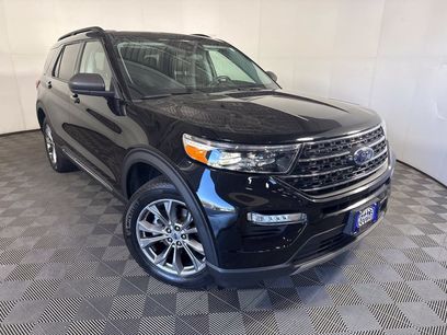 Certified 2023 Ford Explorer XLT w/ Equipment Group 202A