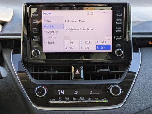 Used 2020 Toyota Corolla LE image 17