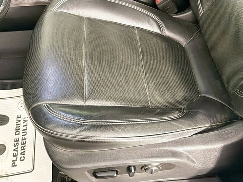 Used 2019 Chevrolet Silverado 1500 LTZ image 17