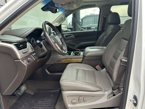 Used 2017 GMC Yukon Denali w/ Open Road Package image 10