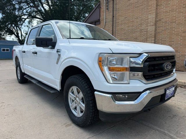 Used 2022 Ford F150 XLT w/ Trailer Tow Package AWD/4WD image 2