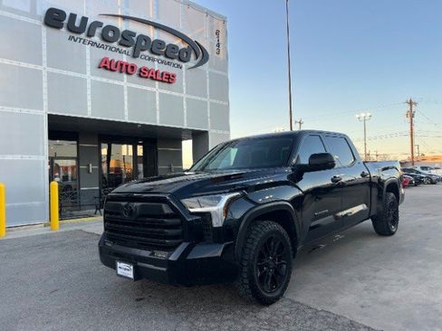 Used 2022 Toyota Tundra SR5 image 2