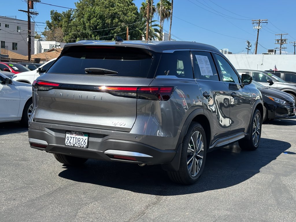 Certified 2027 INFINITI QX60 Luxe w/ Cargo Package FWD image 7