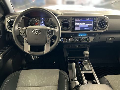 Used 2023 Toyota Tacoma TRD Sport w/ Black Out Package (TMS) AWD/4WD image 23