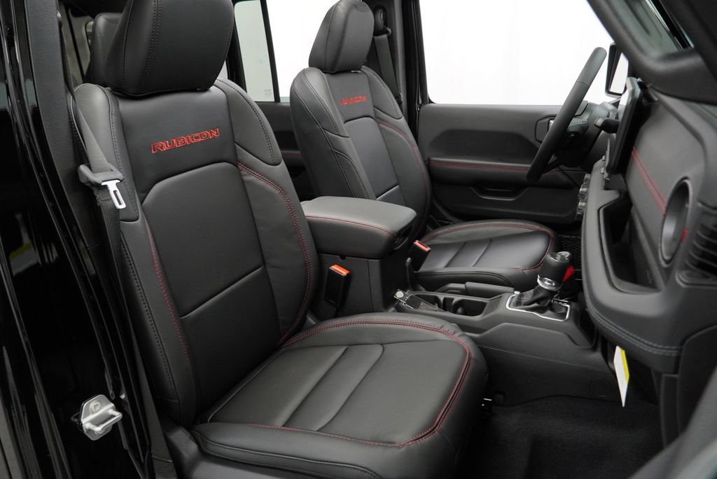 New 2027 Jeep Wrangler Unlimited Rubicon AWD/4WD image 36