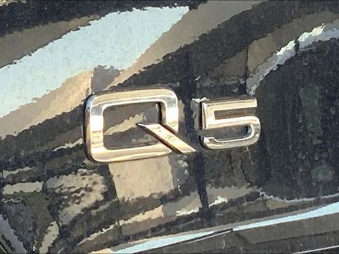 Used 2018 Audi Q5 2.0T Premium Plus w/ Premium Plus Package AWD/4WD image 28