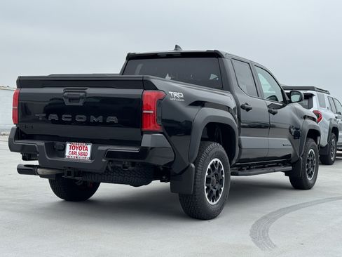 New 2026 Toyota Tacoma TRD Off-Road AWD/4WD image 13
