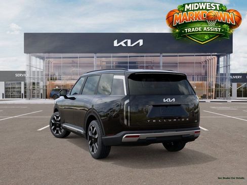 New 2027 Kia Telluride S image 4