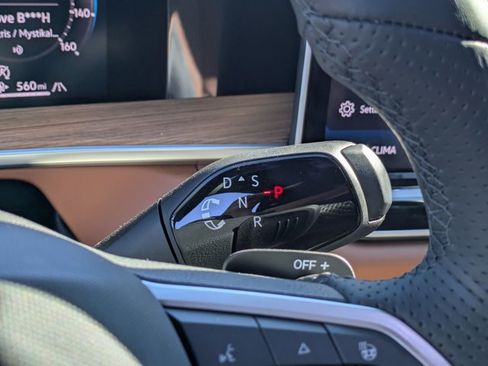 New 2026 Volkswagen Tiguan SEL R-Line image 13