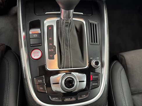 Used 2015 Audi SQ5 Premium Plus w/ Technology Package image 26