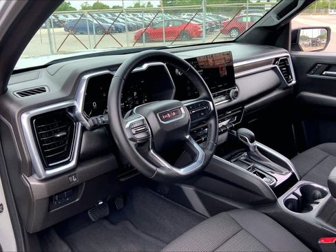 Used 2024 GMC Canyon Elevation w/ Convenience Package image 17