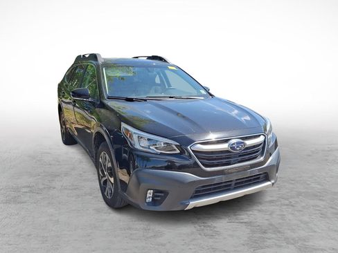 Used 2022 Subaru Outback Limited AWD/4WD image 3