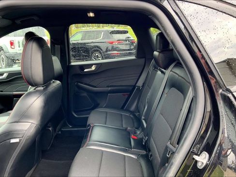 Used 2024 Ford Escape ST-Line w/ Tech Pack #1 AWD/4WD image 11
