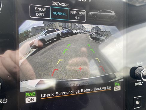 Certified 2025 Subaru Crosstrek 2.5i Limited w/ Crosstrek Mirror Package image 30