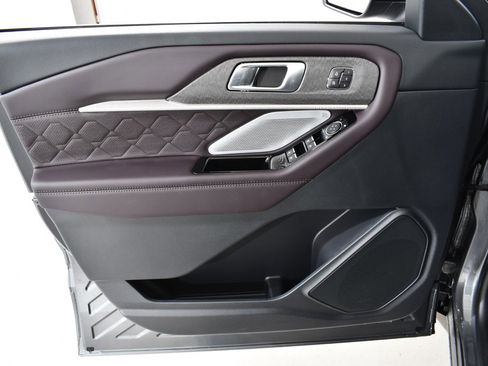 New 2026 Ford Explorer Platinum w/ LUX Leather Package image 26