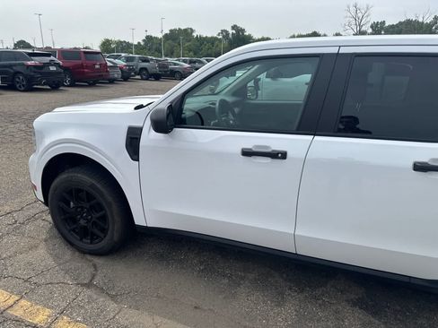 Used 2024 Ford Maverick XL FWD image 19
