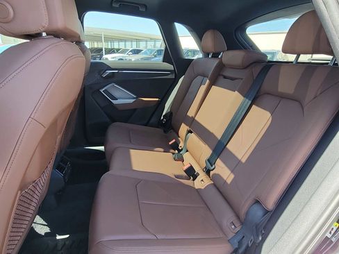 Used 2020 Audi Q3 2.0T Premium w/ Convenience Package image 19