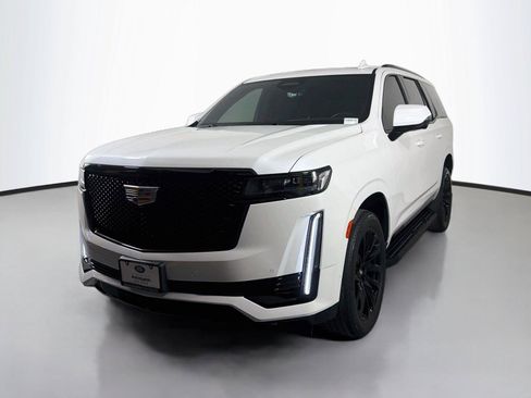 Used 2023 Cadillac Escalade Sport w/ LPO, ONYX Package AWD/4WD image 1