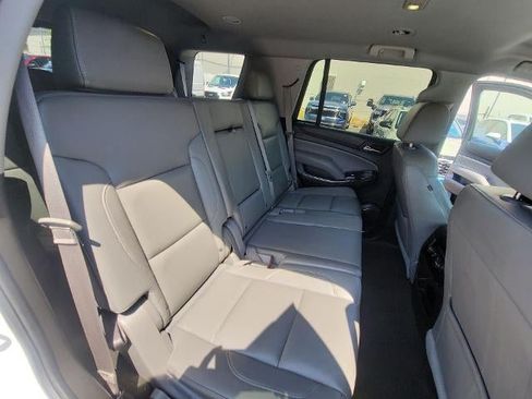 Used 2016 Chevrolet Tahoe LT w/ Luxury Package RWD image 28
