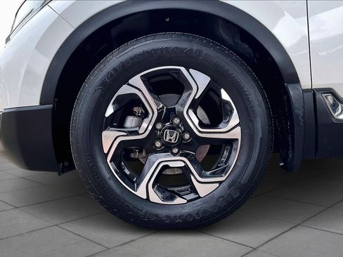 Used 2018 Honda CR-V Touring image 8