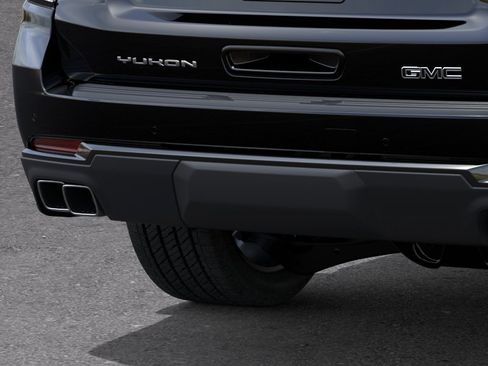 New 2026 GMC Yukon Denali Ultimate AWD/4WD image 14