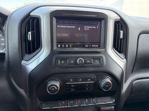 Used 2022 Chevrolet Silverado 1500 Custom w/ Safety Confidence Package AWD/4WD image 11