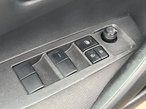 Used 2024 Toyota Corolla LE image 13