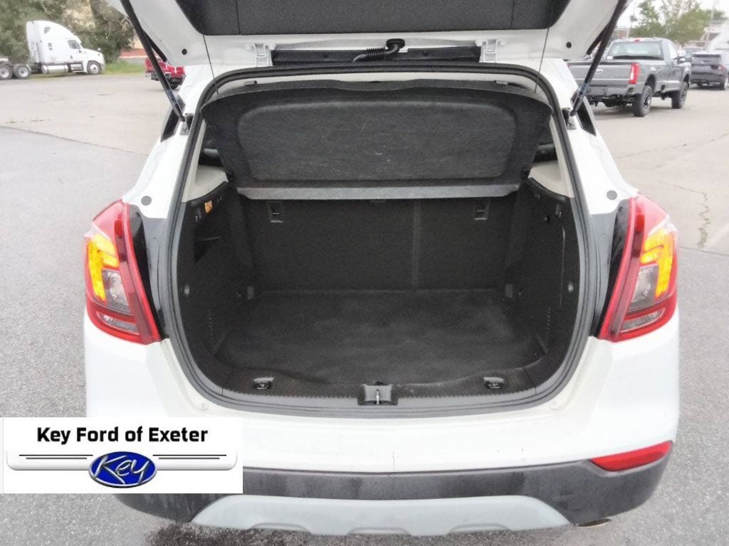 Used 2020 Buick Encore Preferred FWD image 12