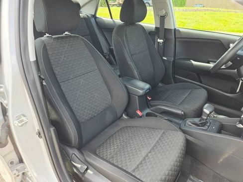 Used 2018 Kia Rio S FWD image 18