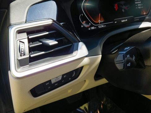 Used 2021 BMW 330i Sedan w/ Convenience Package image 13